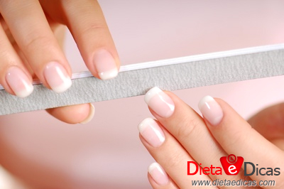 unhas bonitas passo a passo, como fazer as unhas sozinha, unhas bonitas e faceis de fazer em casa Ilustração de unhas bonitas passo a passo, como fazer as unhas sozinha, unhas bonitas e faceis de fazer em casa