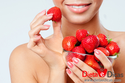 frutas vermelhas benefícios, frutas antioxidantes, para que serve as frutas vermelhas, propriedades das frutas vermelhas, frutas vermelhas receitas Ilustração de frutas vermelhas benefícios, frutas antioxidantes, para que serve as frutas vermelhas, propriedades das frutas vermelhas, frutas vermelhas receitas